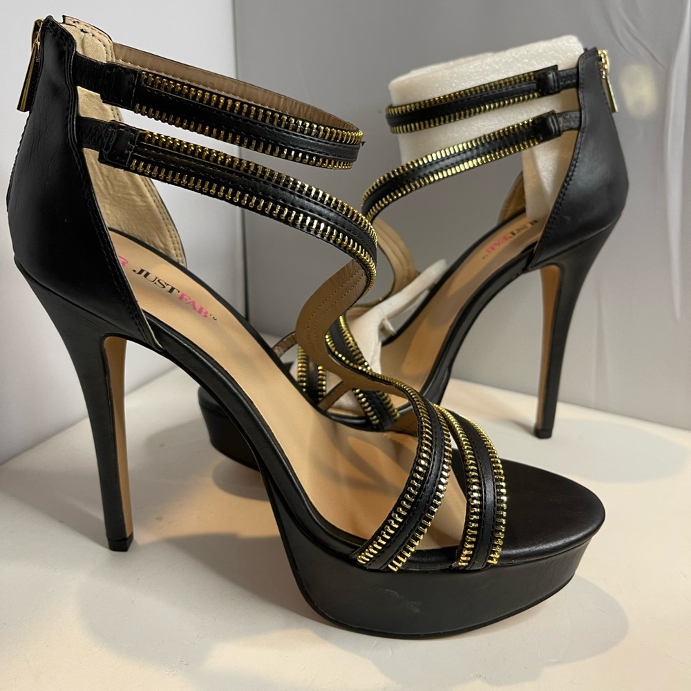 JustFab Black Stiletto 5” heels, size 9 Brand New